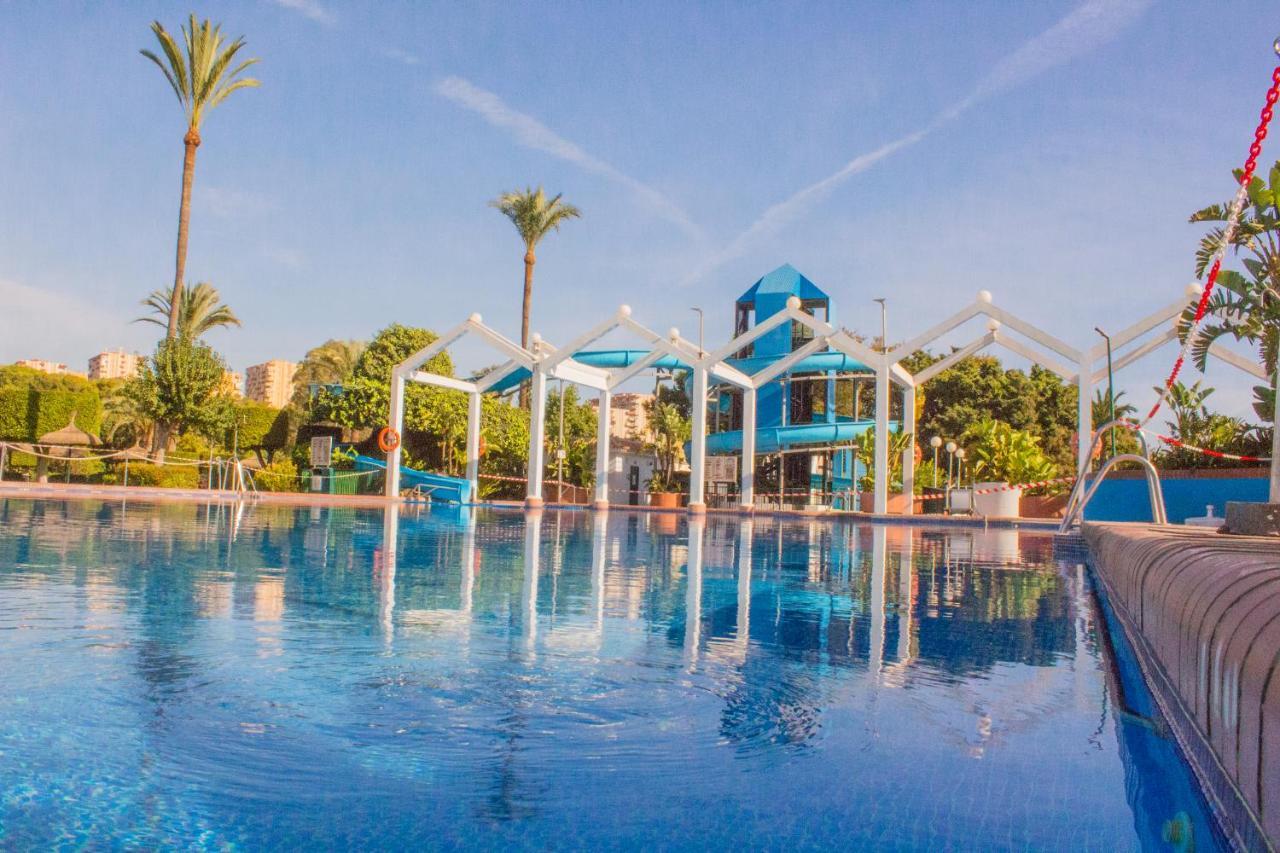 Benal Beach Suite, Parque Acuatico Y Vistas Al Mar Бенальмадена Экстерьер фото