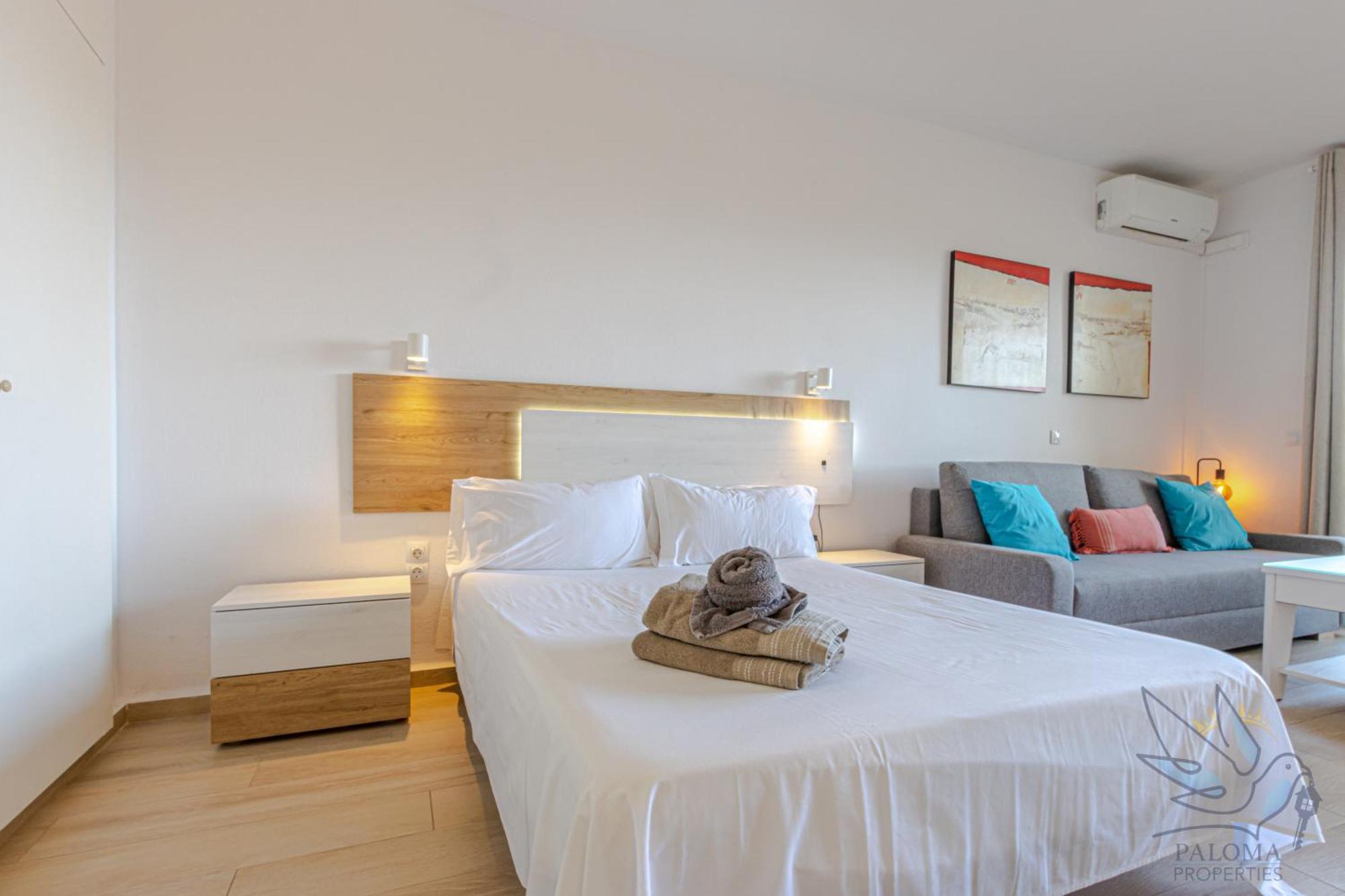 Benal Beach Suite, Parque Acuatico Y Vistas Al Mar Бенальмадена Экстерьер фото