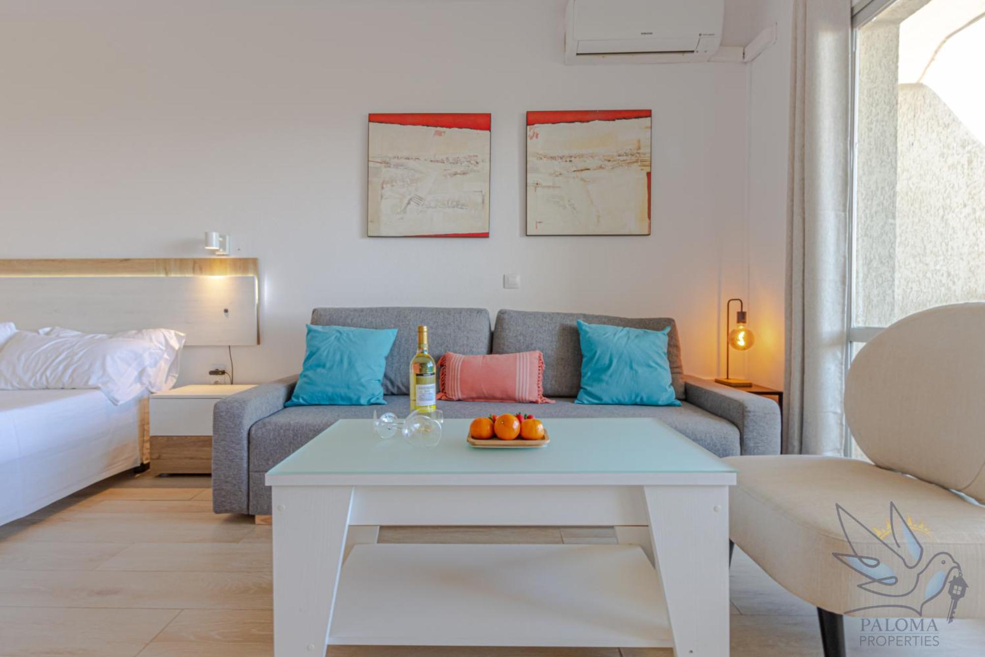 Benal Beach Suite, Parque Acuatico Y Vistas Al Mar Бенальмадена Экстерьер фото